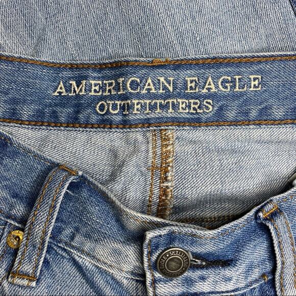 American Eagle Two Tone Vintage Hi-Rise Jeans - Picture 8 of 10